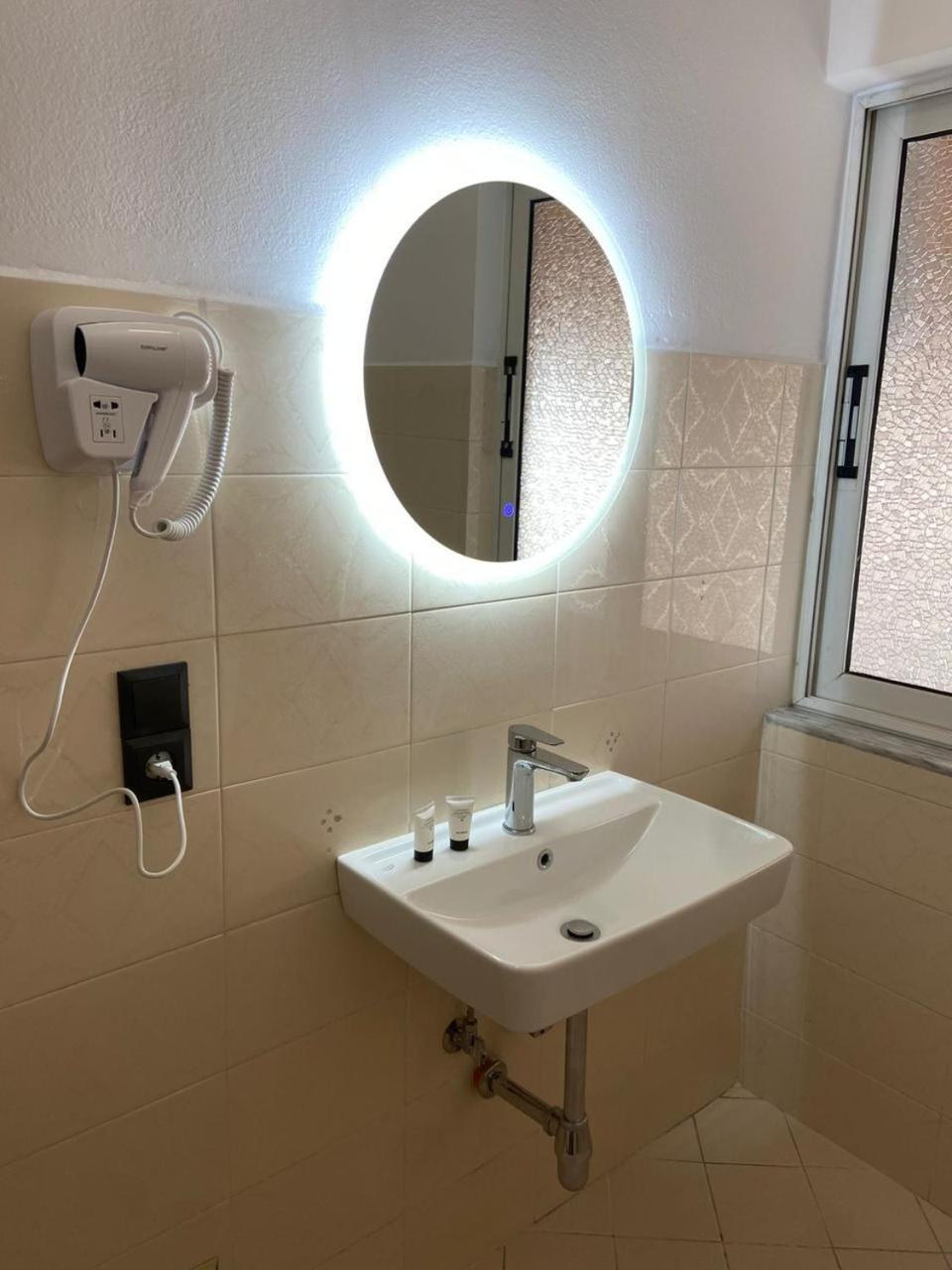 "Hotel Lili" Sarandë Pokoj fotografie